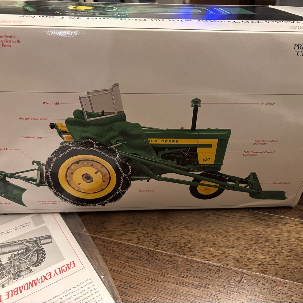 John Deere Tractor Model 720 with 80 blade and 45 loader diecast